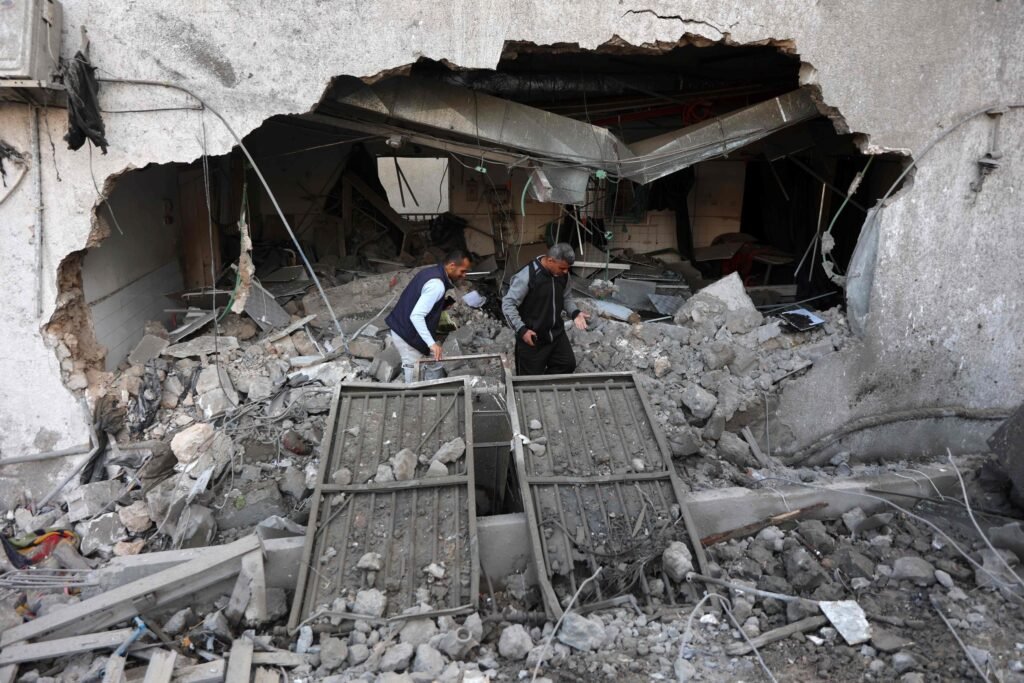 Israeli missiles strike Gaza hospital, patients evacuated
