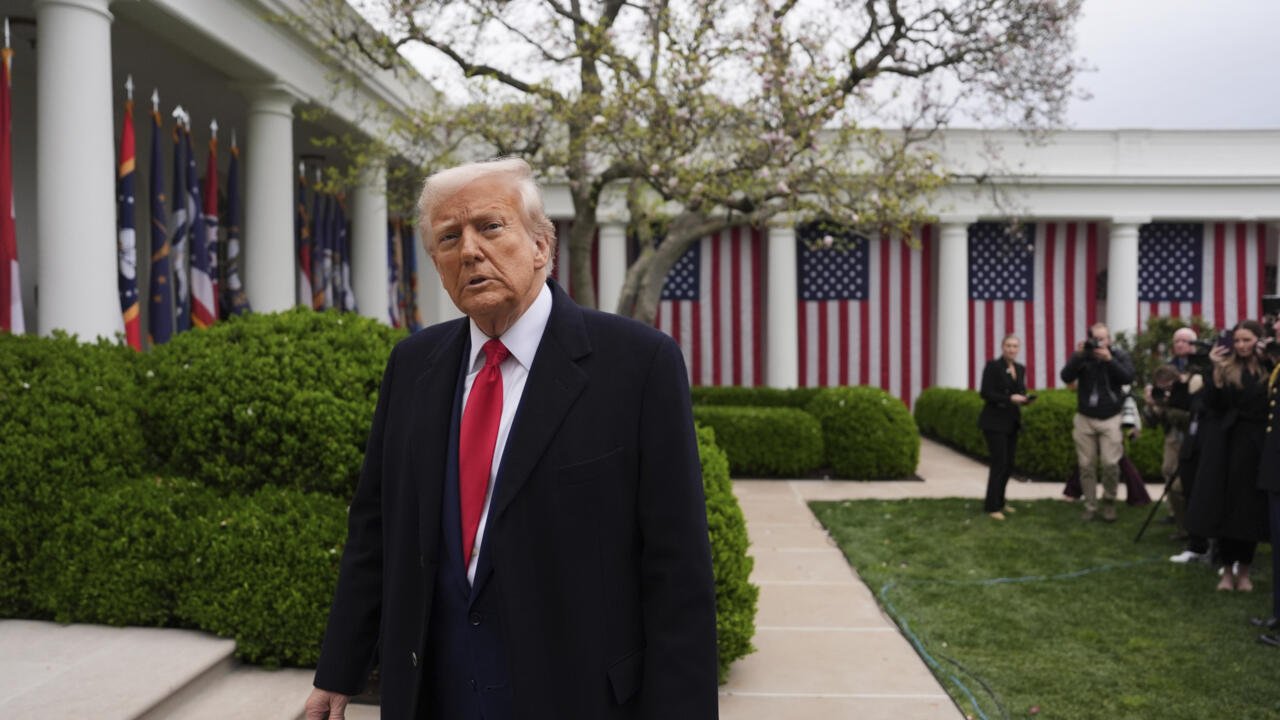 US judge strikes down Trump order against law firm Perkins Coie