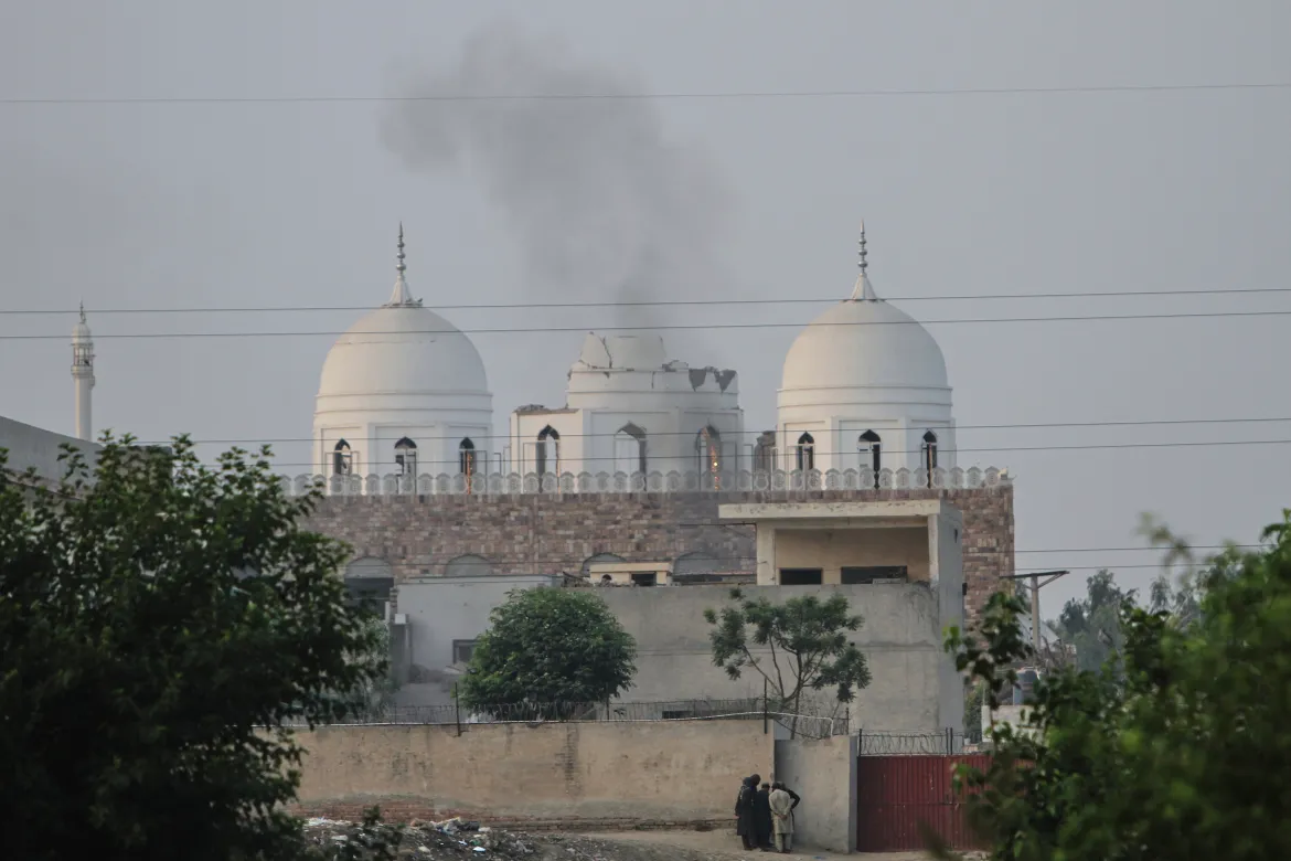 India strikes Pakistan over tourist killings, Pakistan says Indian jets downed