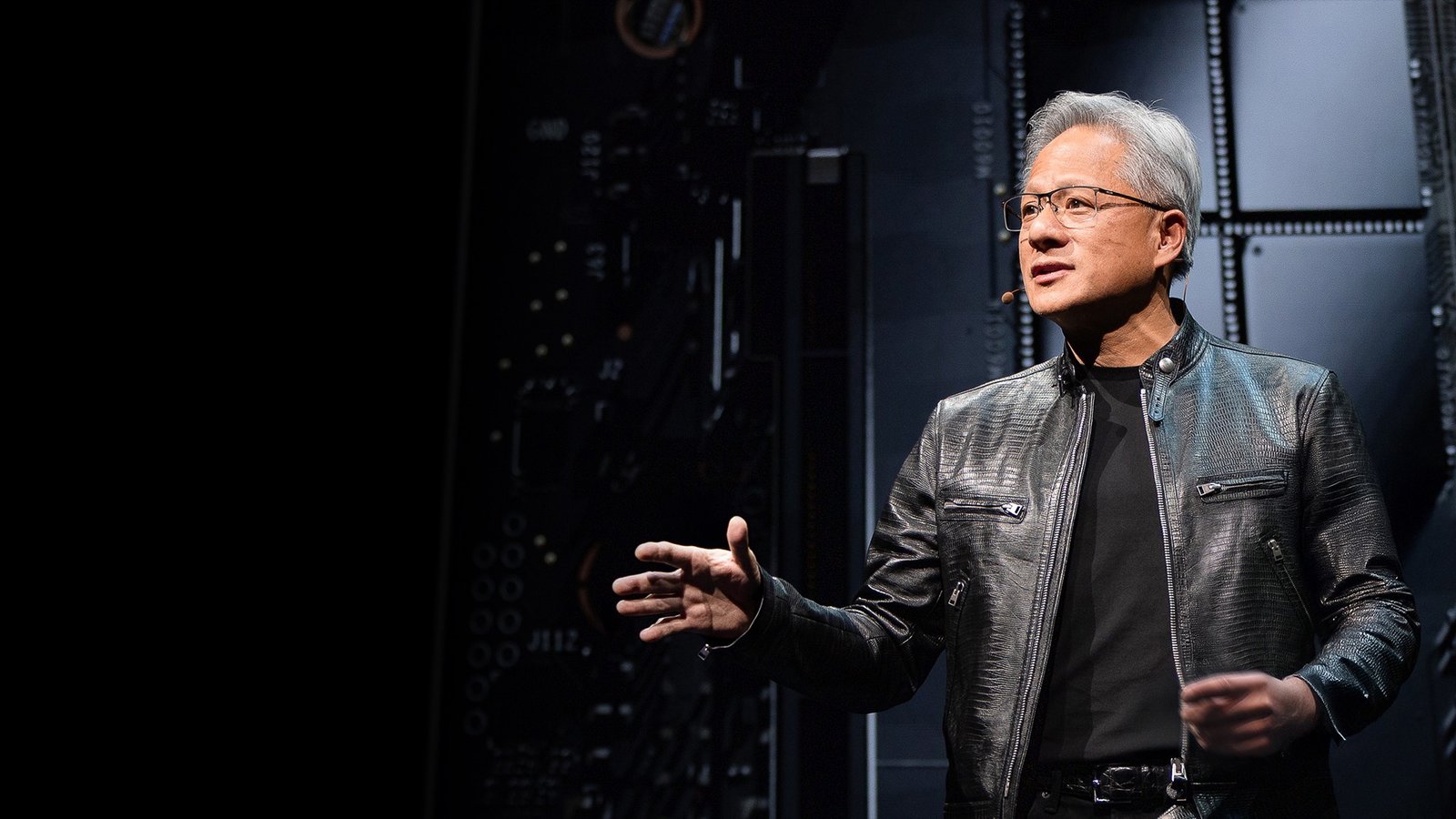 Nvidia CEO Hails Bold Trump Move to Dismantle AI Export Curbs