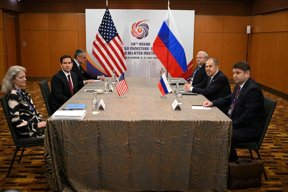Rubio and Lavrov Hold Crucial Talks in Kuala Lumpur Amid Escalating Ukraine Conflict
