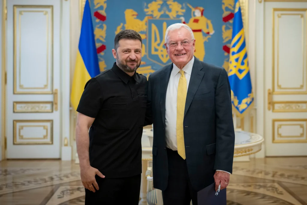 Trump Pledges Patriot Missiles to Ukraine, Sends Top Envoy to Kyiv