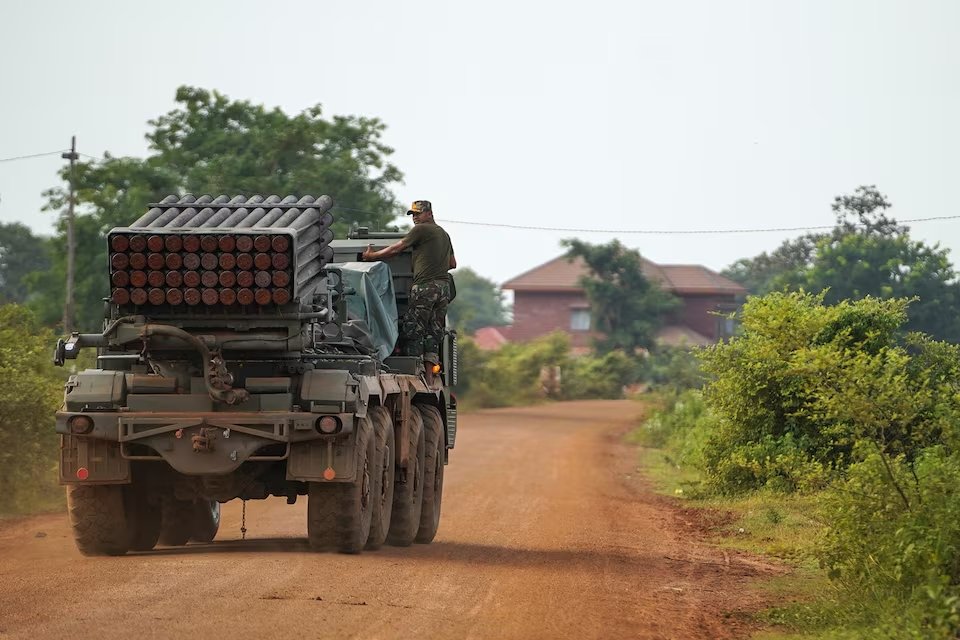 Thai-Cambodian border tensions escalate as fighting reaches third day