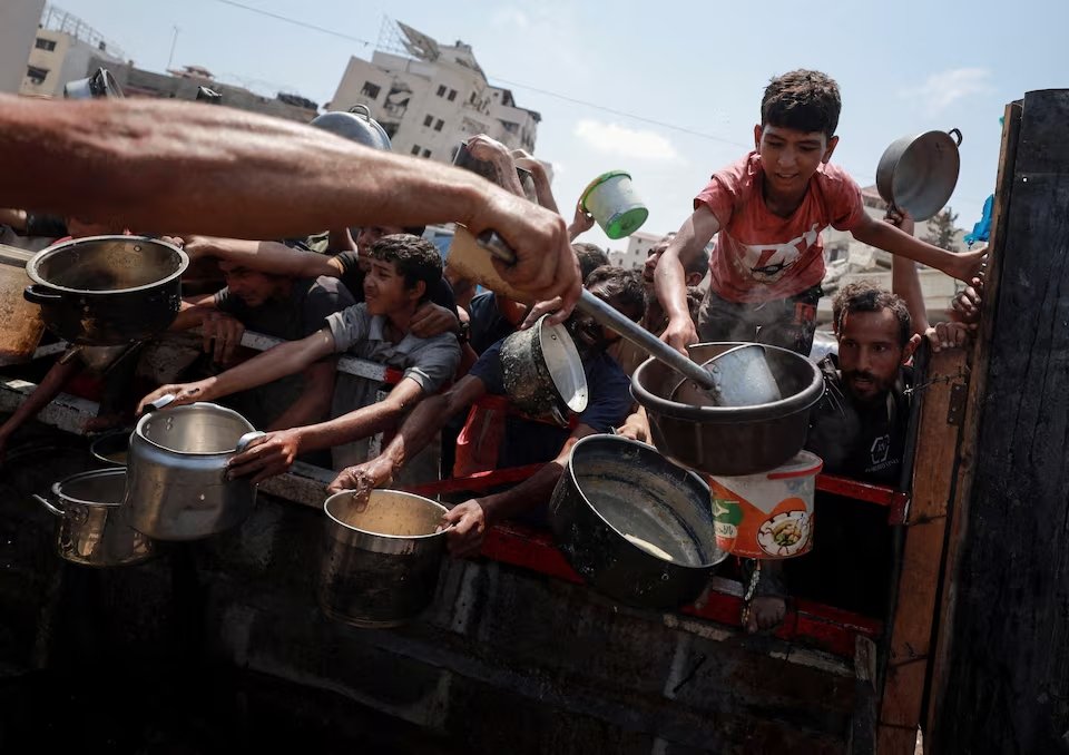 Britain warns Israel it will recognise Palestinian state as Gaza starvation deepens