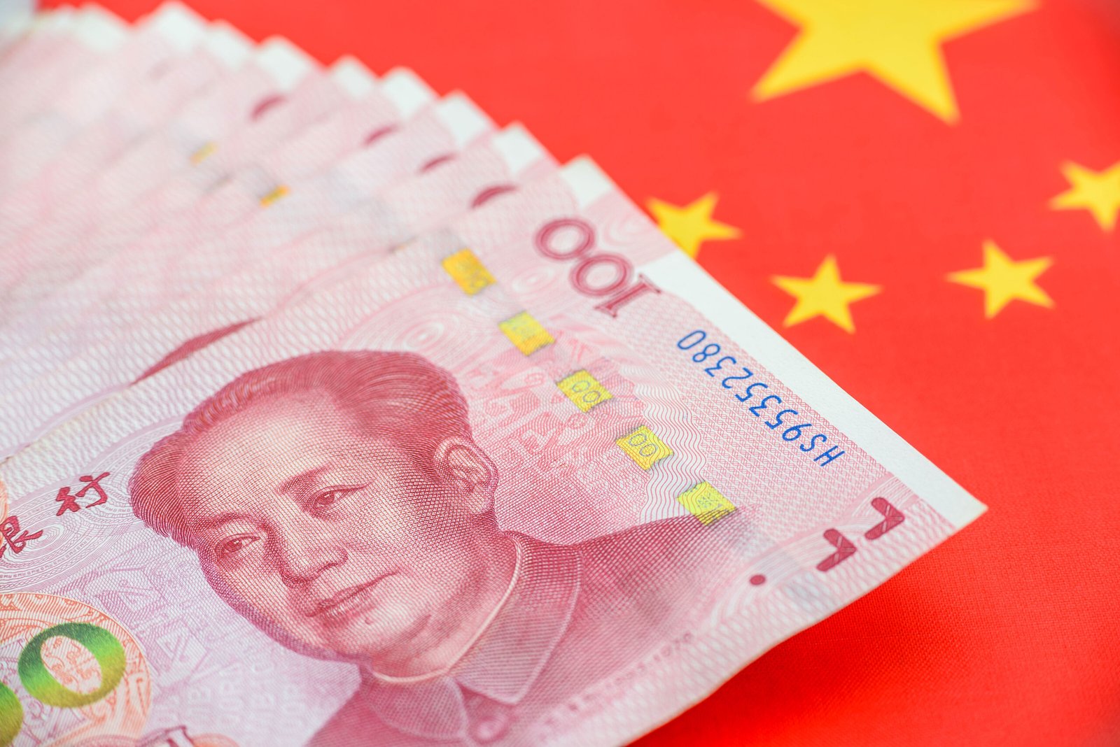 China weighs yuan-backed stablecoins to boost global currency reach