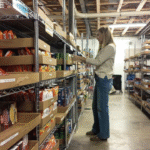US food banks prepare for rising demand amid shutdown