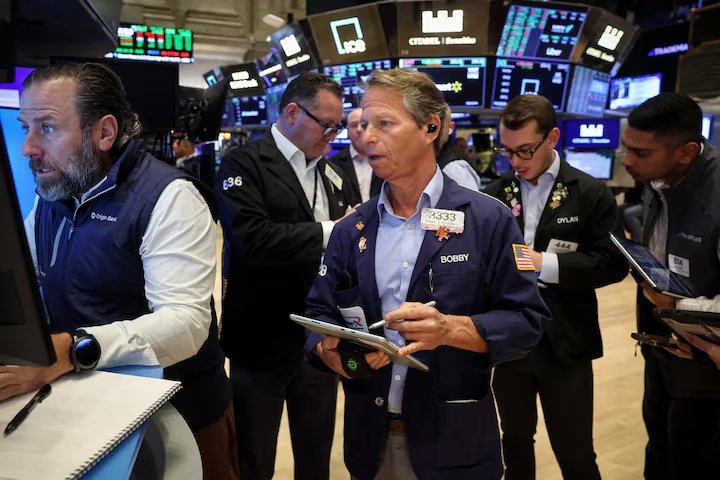 Wall Street Week Ahead Resilient stock rally confronts earnings surge amid AI and Fed uncertainty