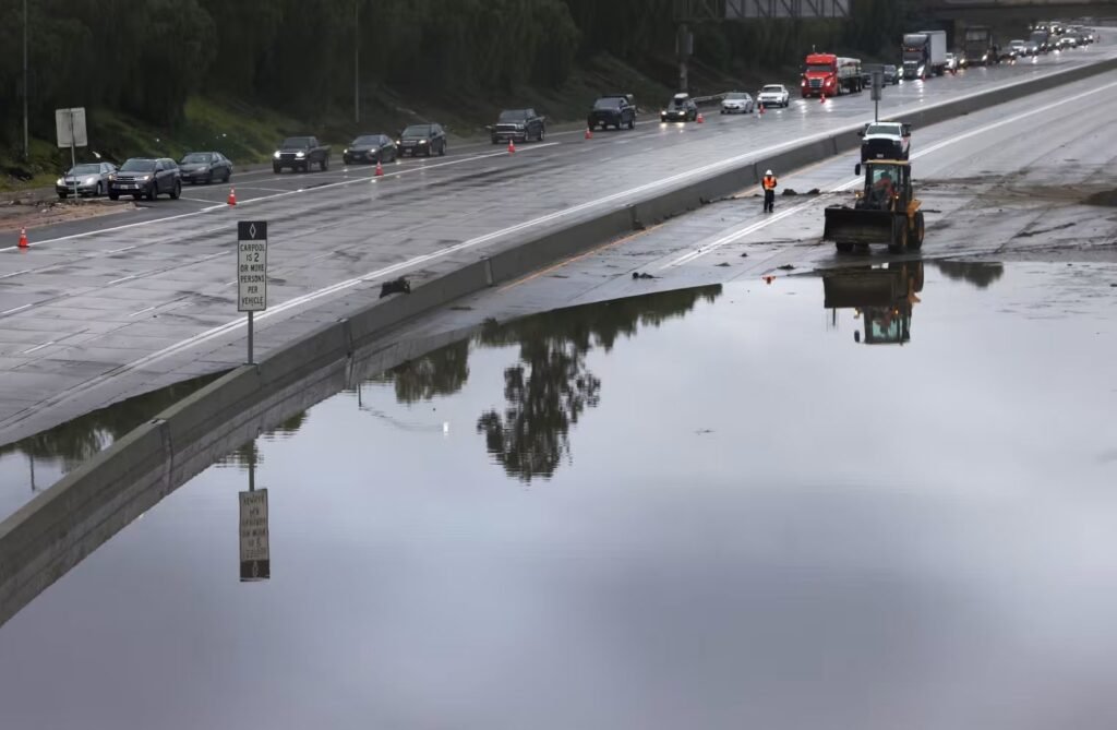 California Faces Dangerous Christmas Deluge as Floodwaters Overtake Roads and Homes