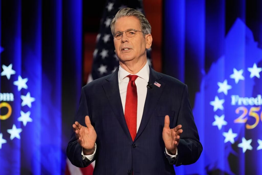 US stocks fall as Trump threatens European allies with tariffs over Greenland