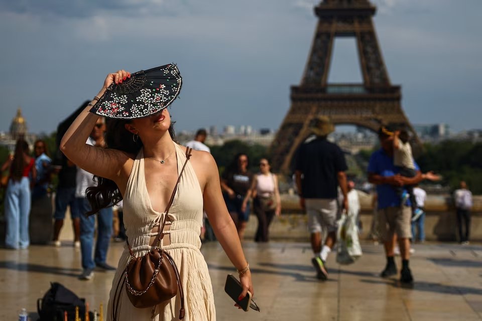 Italy and Balkans endure heatwave, US also faces soaring temperatures